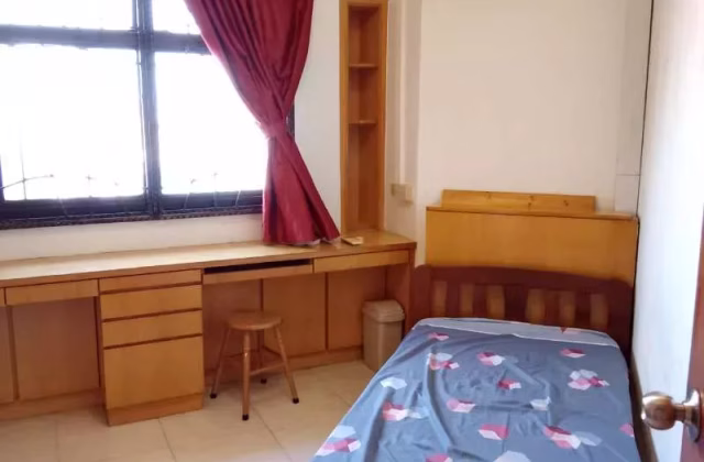 Room Rent • Bishan • 250A Compassvale Street • S$750 • 3-Room (2 BR) • Common Room