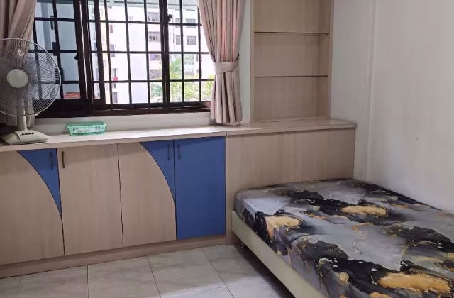 Room Rent • Geylang • 657 Choa Chu Kang Crescent • S$800 • 3-Room (2 BR) • Common Room