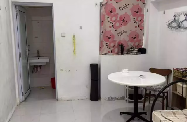 House Rent • Bukit Panjang • 501 West Coast Drive • S$3800 • 3-Room (2 BR) • 897ft² / 83m²