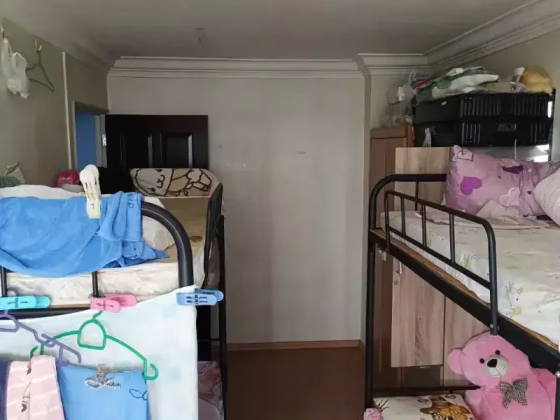 Room Rent • Hougang • 925 Hougang Street 91 • S$450 • 4-Room (3 BR) • Maid Room Photo