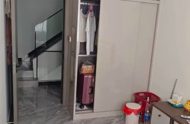 Room Rent • Bukit Timah •  Casa Sarina • S$1400 • Semi-D • Common Room