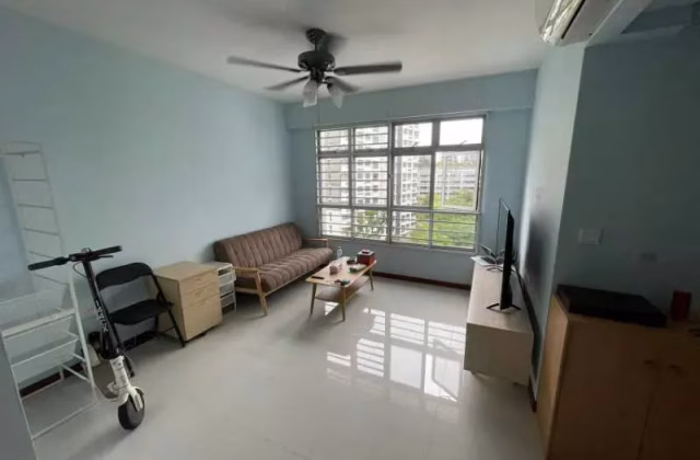 Room Rent • Rochor • 671B Yishun Avenue 4 • S$900 • 3-Room (2 BR) • Common Room