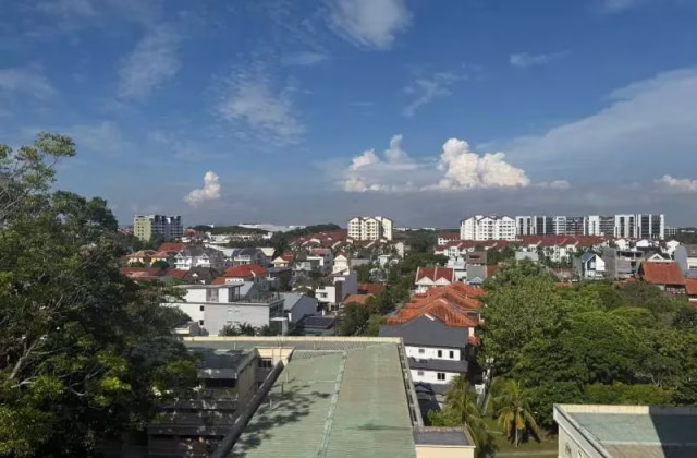 Room Rent • Western Water Catchment • 160 Simei Road • S$1400 • 5-Room (4 BR) • Master Room
