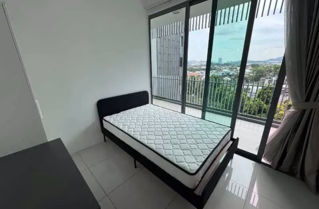 Room Rent • Clementi •  Hundred Trees • S$1400 • Apartment • Common Room