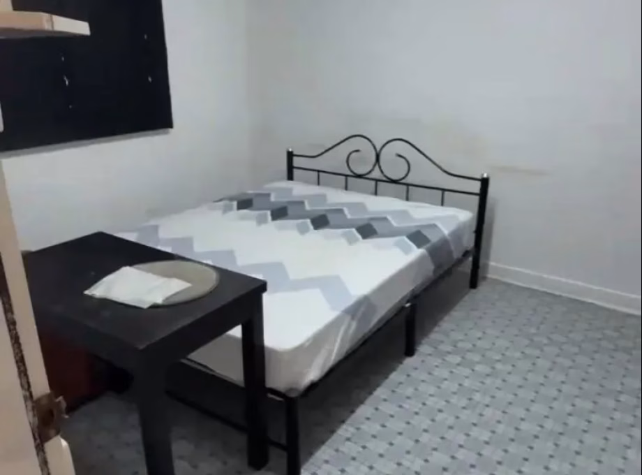 Room Rent • Marine Parade • LORONG 4 TOA PAYOH (319519) • S$1150 • 4-Room (3 BR) • Common Room Photo