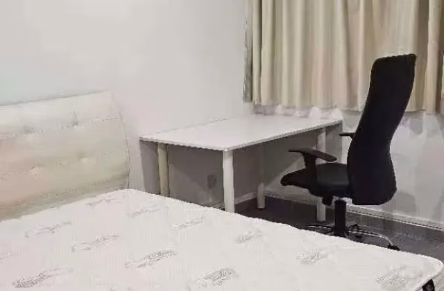 Room Rent • Novena •  Bukit Timah Plaza / Sherwood Towers • S$1600 • Apartment • Master Room