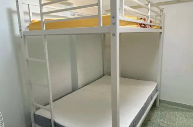 Room Rent • Bukit Timah • 60 New Upper Changi Road • S$550 • 4-Room (3 BR) • Room Sharing