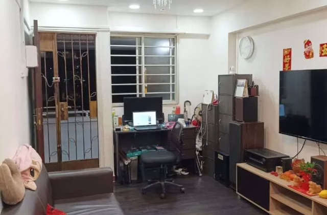 Room Rent • Orchard • 440 Ang Mo Kio Avenue 10 • S$500 • 3-Room (2 BR) • Common Room