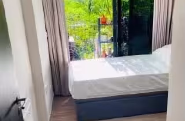Room Rent • Singapore River •  Riverfront Residences • S$1200 • Condo • Common Room