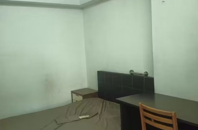 Room Rent • Sembawang • 738 Woodlands Circle • S$1300 • 4-Room (3 BR) • Master Room