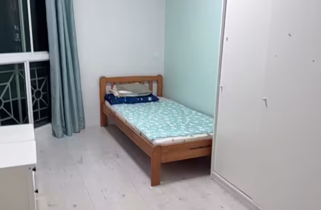 Room Rent • Singapore River •  Hougang Green • S$1200 • Apartment • Common Room