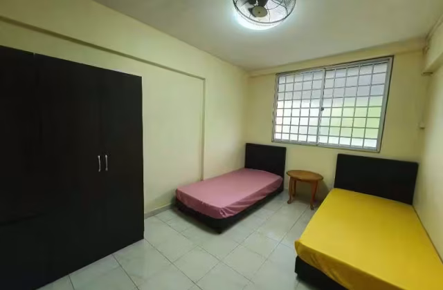 Room Rent • Outram • 325 Ubi Avenue 1 • S$1350 • 3-Room (2 BR) • Common Room