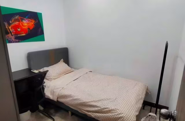 Room Rent • Geylang •  Windermere • S$900 • Condo • Common Room