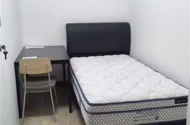 Room Rent • Western Islands •  Mirage Tower • S$900 • Condo • Common Room
