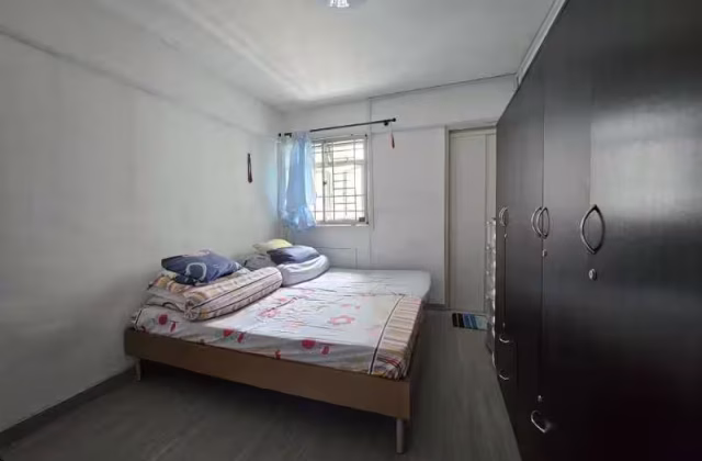 Room Rent • Orchard • 644 Ang Mo Kio Avenue 4 • S$900 • 3-Room (2 BR) • Master Room