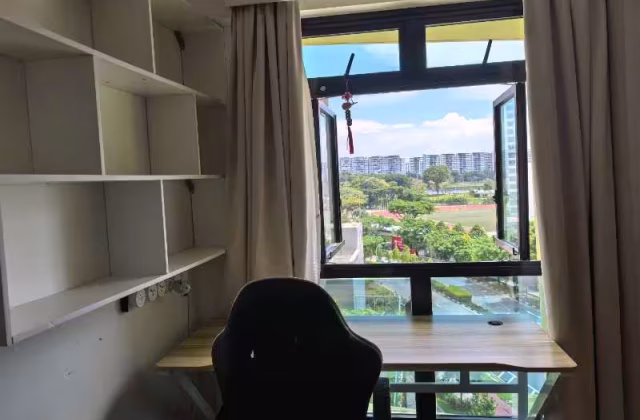 Room Rent • Western Water Catchment •  Tampines Street 96 • S$1000 • 5-Room (4 BR) • Common Room