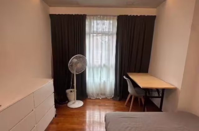 Room Rent • Bishan • 215A Compassvale Drive • S$950 • 4-Room (3 BR) • Common Room