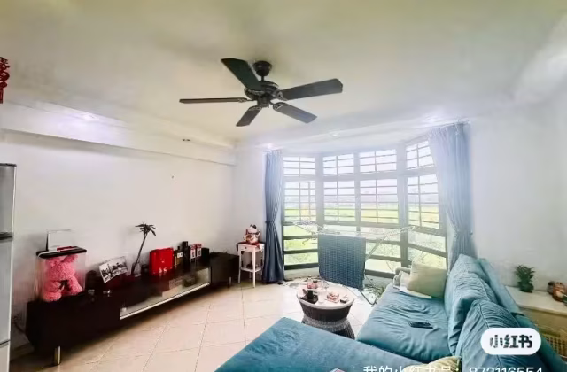 House Sale • Hougang • 484 Admiralty Link • S$580000 • 3-Room (2 BR) • 1184ft² / 109m²