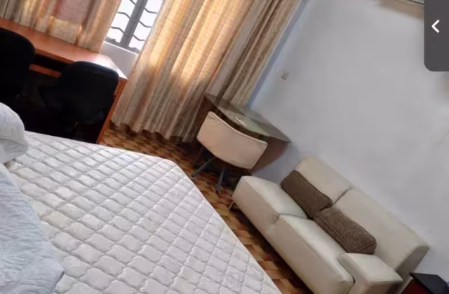 Room Rent • Simpang •  Straits Mansions • S$1100 • 5-Room (4 BR) • Master Room