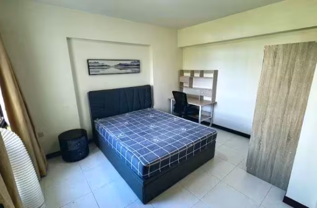 Room Rent • Hougang • 487 Admiralty Link • S$900 • 4-Room (3 BR) • Common Room