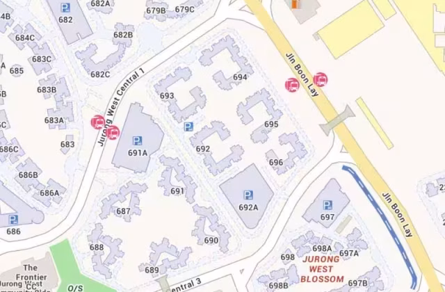 Room Rent • Lim Chu Kang • 258 Boon Lay Drive • S$800 • 5-Room (4 BR) • Common Room