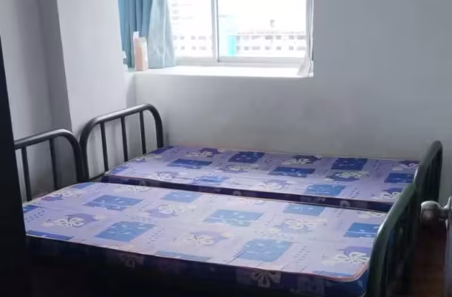 Room Rent • Orchard • 218 Ang Mo Kio Avenue 1 • S$1000 • 3-Room (2 BR) • Common Room