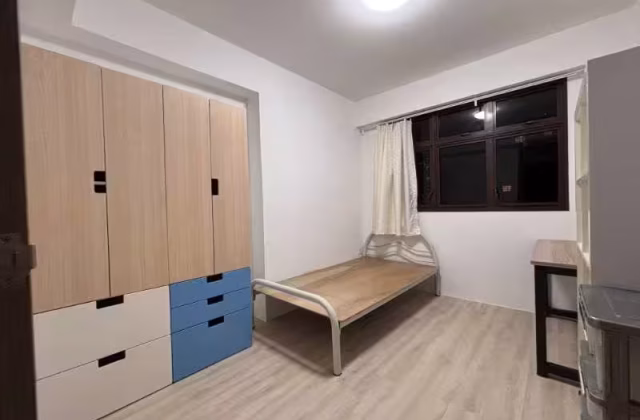 Room Rent • Marine Parade •  Lorong 1 Toa Payoh • S$1200 • 2-Room (1 BR) • Common Room