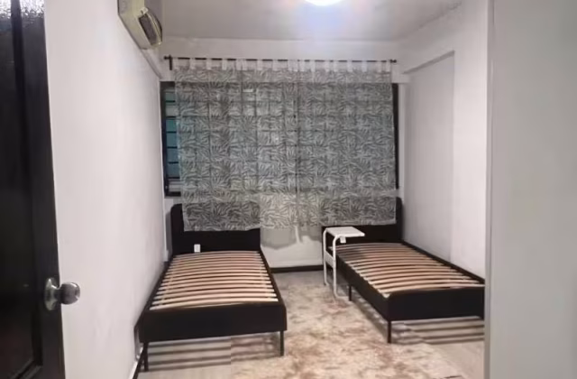 Room Rent • Geylang • 250 Choa Chu Kang Avenue 2 • S$500 • 3-Room (2 BR) • Common Room