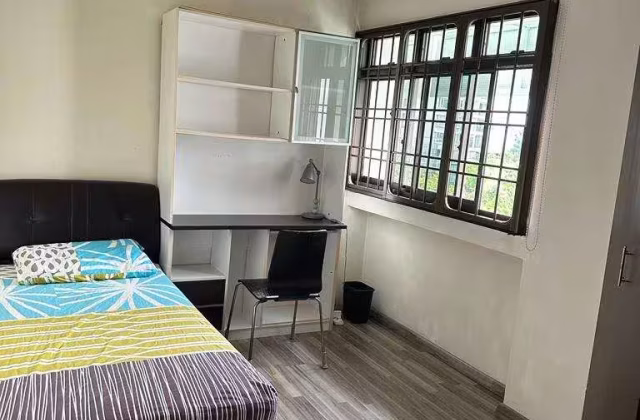 Room Rent • Lim Chu Kang • 688 Jurong West Central 1 • S$850 • 3-Room (2 BR) • Common Room