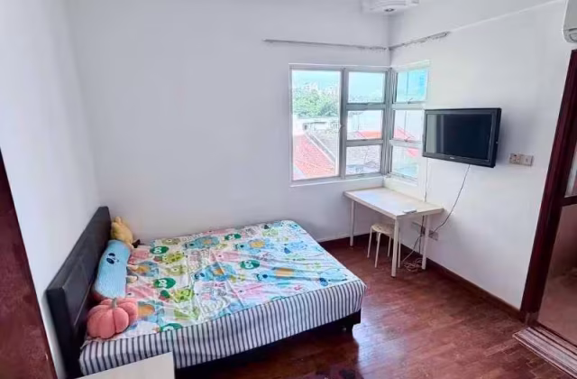 Room Rent • Outram •  Canberlin Lodge • S$1800 • Apartment • Master Room