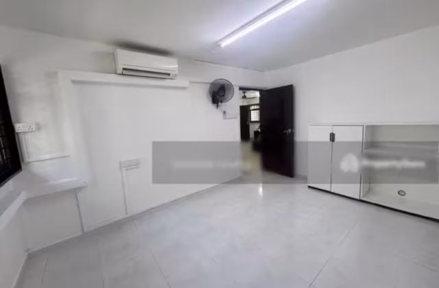 House Rent • Bukit Timah • 1 Bedok South Avenue 1 • S$3300 • 3-Room (2 BR) • 