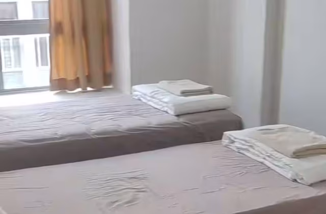 Room Rent • Outram •  The Sunflower • S$2400 • Apartment • Master Room