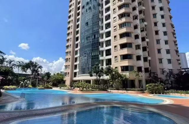 Room Rent • Outram •  Simsville • S$1950 • Apartment • Master Room