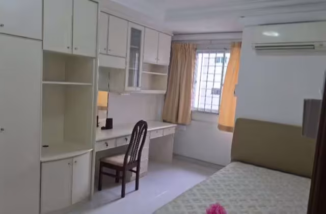 Room Rent • Western Water Catchment • 450 Tampines Street 42 • S$1500 • 2-Room (1 BR) • Master Room
