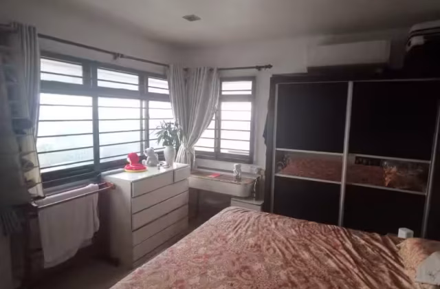 Room Rent • Bukit Merah • 605 Senja Road • S$1600 • 4-Room (3 BR) • Master Room