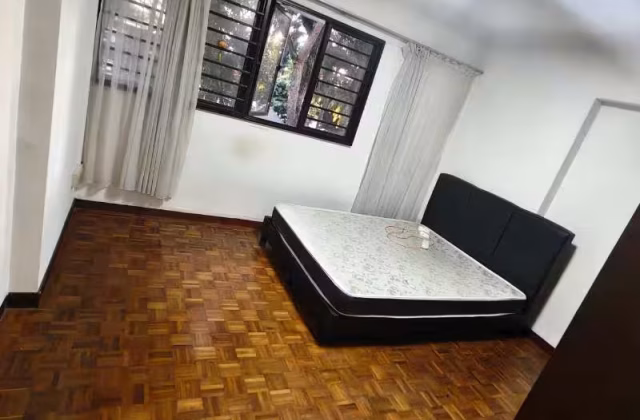 Room Rent • Changi Bay •  People's Park Complex • S$1300 • 3-Room (2 BR) • Common Room