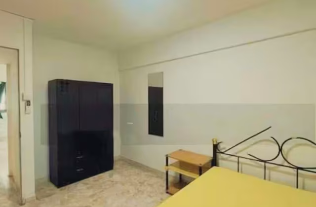 Room Rent • Bukit Timah • 708 Bedok North Road • S$1200 • 3-Room (2 BR) • Common Room
