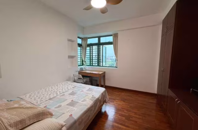 Room Rent • Geylang •  Windermere • S$1800 • Condo • Master Room