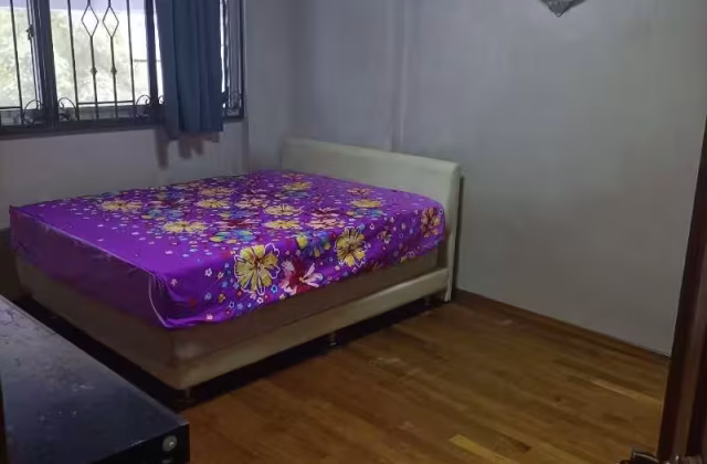 Room Rent • Western Water Catchment • 286 Tampines Street 22 • S$1200 • 4-Room (3 BR) • Common Room
