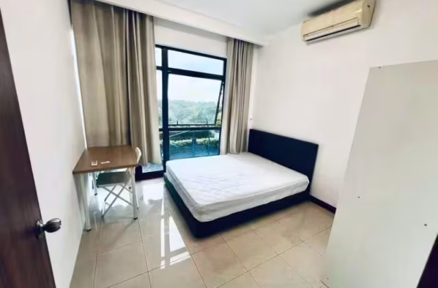 Room Rent • Clementi •  Blue Horizon • S$1400 • Apartment • Common Room