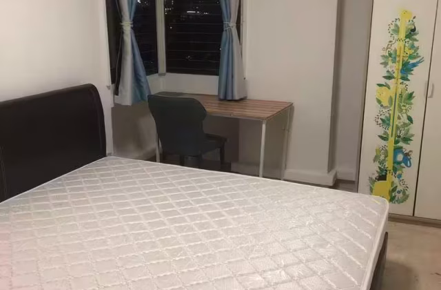 Room Rent • Bishan • 260D Sengkang East Way • S$900 • 4-Room (3 BR) • Common Room