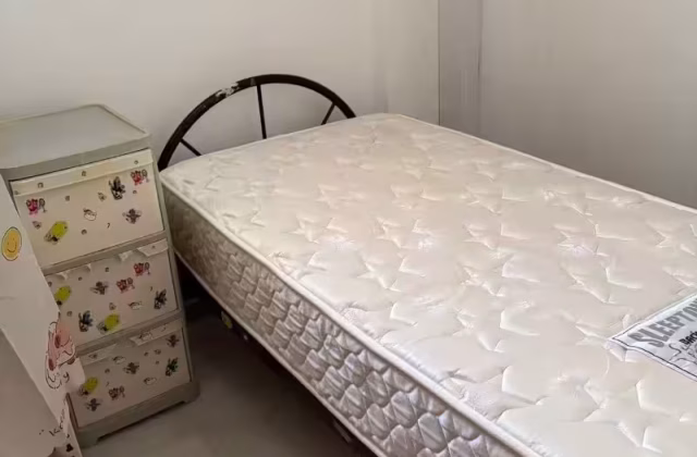 Room Rent • Tampines • 393 Tampines Avenue 7 • S$400 • 5-Room (4 BR) • Common Room