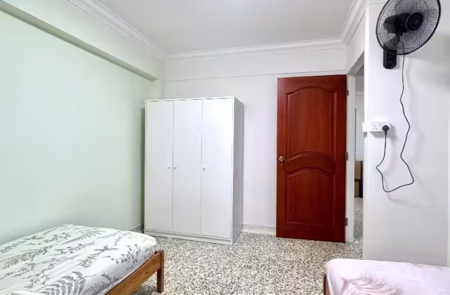Room Rent • Hougang • 21 Hougang Avenue 3 • S$900 • 4-Room (3 BR) • Common Room