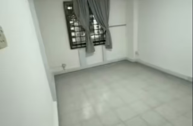 Room Rent • Outram • 35 Circuit Road • S$1300 • 3-Room (2 BR) • Common Room