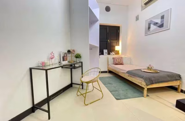 Room Rent • Southern Islands • NIVEN ROAD (228382) • S$1900 • Terraced House • Master Room