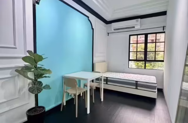 Room Rent • Geylang •  Guillemard View • S$1400 • Apartment • Common Room