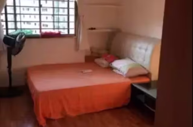 Room Rent • Bishan • 207D Compassvale Lane • S$1500 • 4-Room (3 BR) • Master Room
