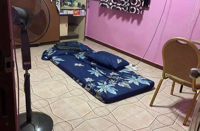 Room Rent • Paya Lebar • 211 Jurong East Street 21 • S$450 • 4-Room (3 BR) • Common Room