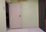 Room Rent • Ang Mo Kio • 215 Ang Mo Kio Avenue 1 • S$800 • 4-Room (3 BR) • Common Room