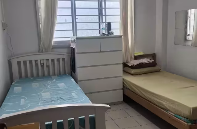 Room Rent • Rochor • 879 Yishun Street 81 • S$500 • 3-Room (2 BR) • Room Sharing